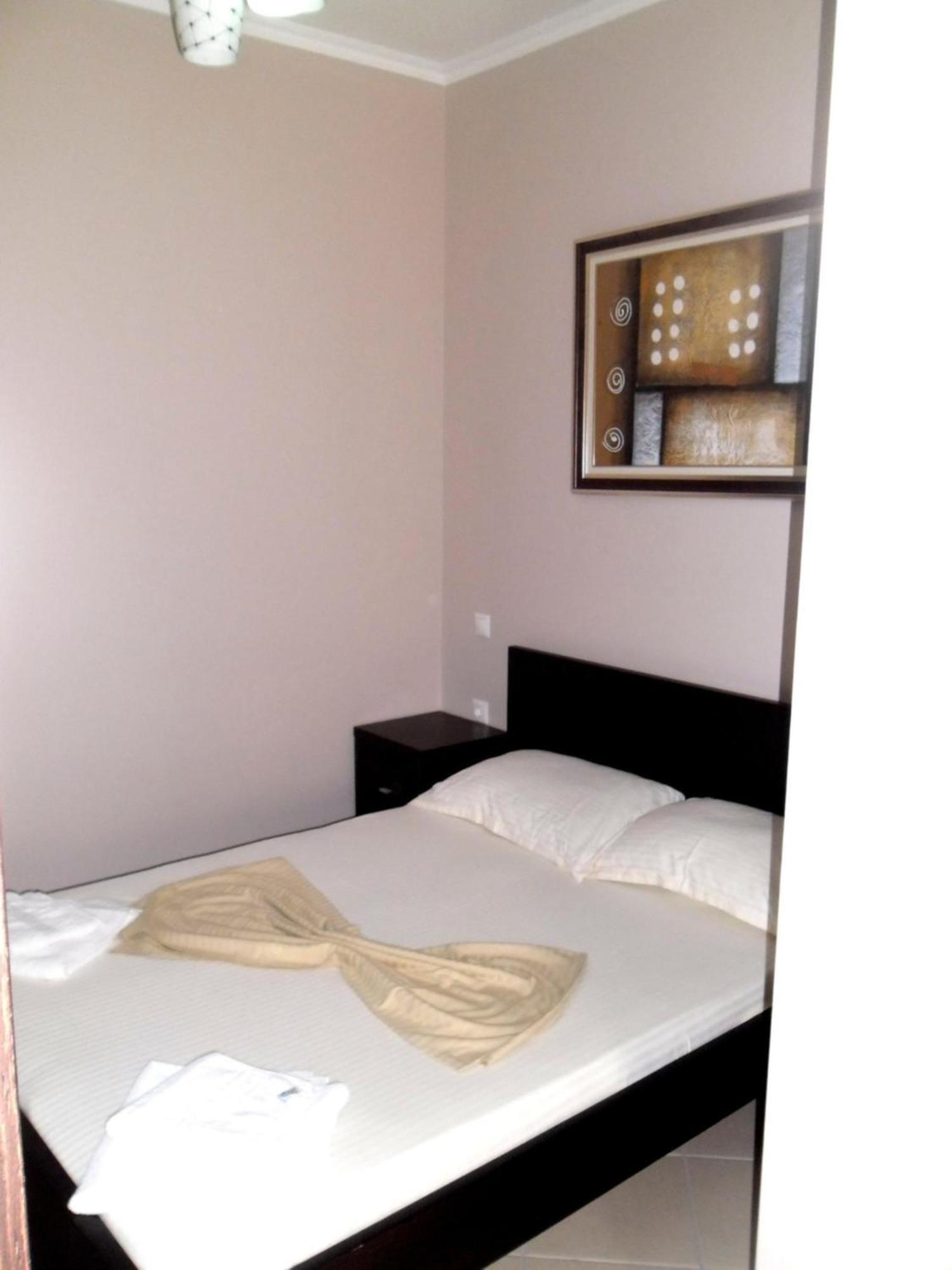 Beva Hotel Sarandë Habitación foto
